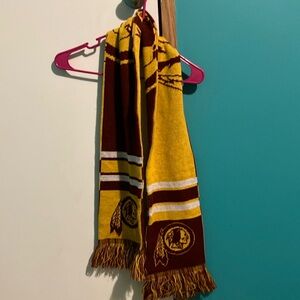 Redskins scarf